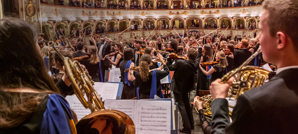 The European Union Youth Orchestra (EUYO) performed Aaron Copland's Preamble for a Solemn Occasion