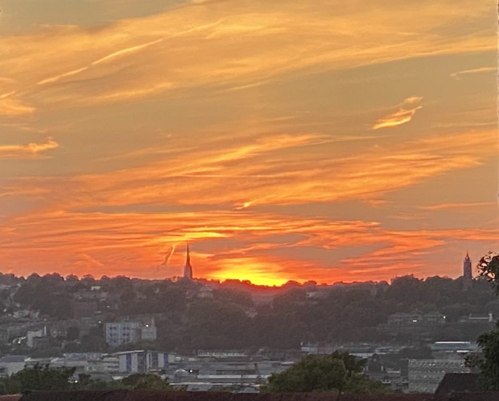 Incredible red sky sunset over Bristol from Perrett's Park © Kevin Lindegaard